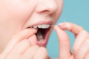 7 Reasons to Floss Every Day